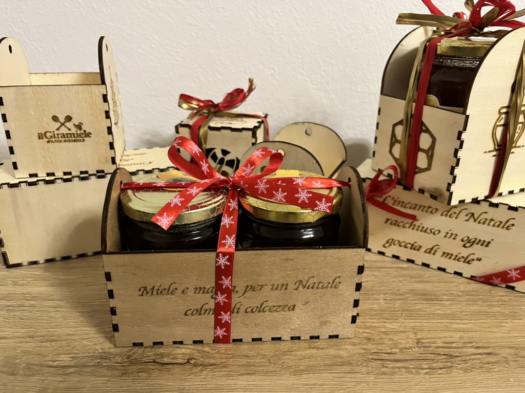 ⭐ Confezione regalo in legno – 2 mieli da 250 g a scelta - immagine 2